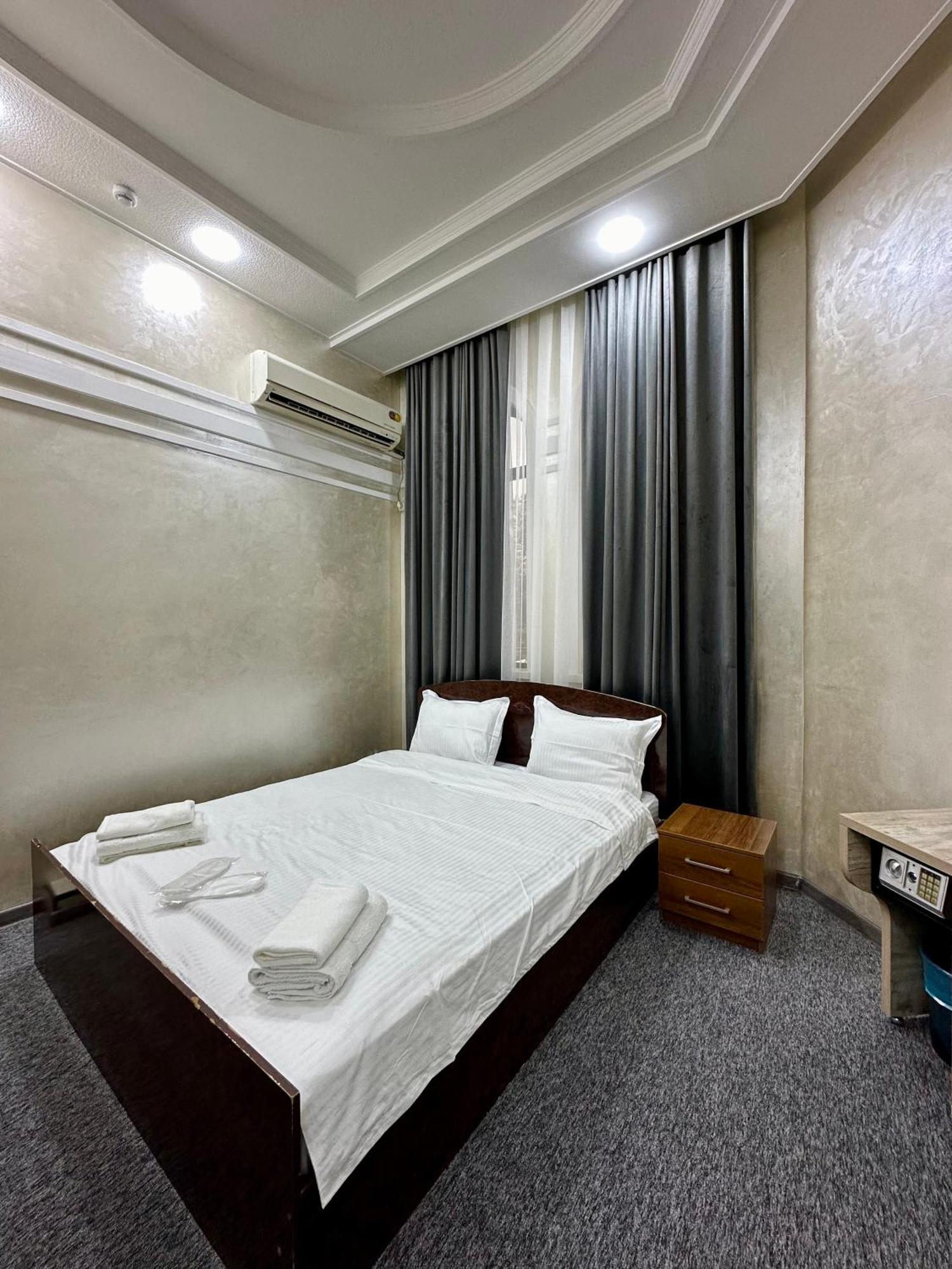 Rahat Inn Hotel 塔什干 外观 照片
