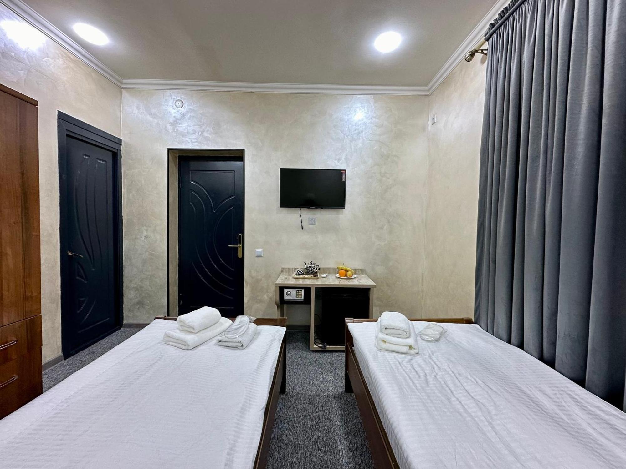 Rahat Inn Hotel 塔什干 外观 照片